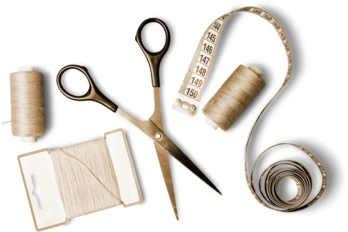 20 Useful Sewing Tools And Notions Everyone Needs