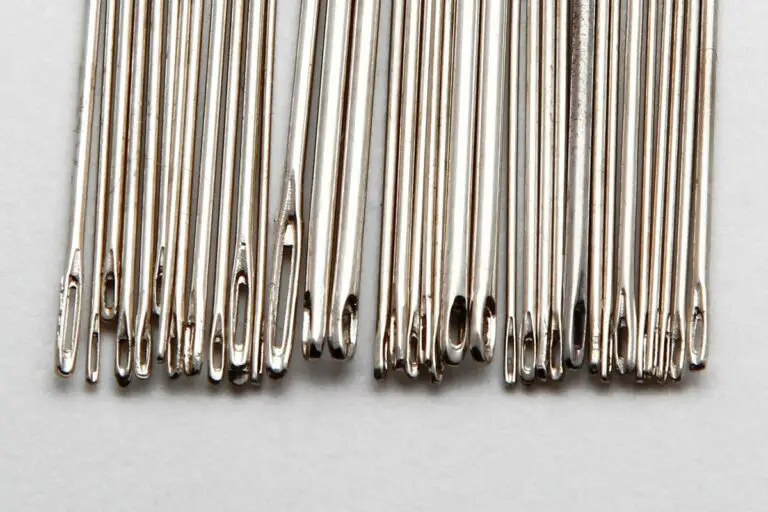 Ultimate Guide To Sewing Machine Needle Sizes & Types
