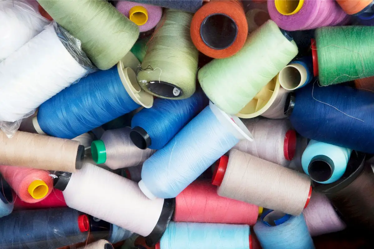 What Is The Best Serger Thread? – 7 Types Explained